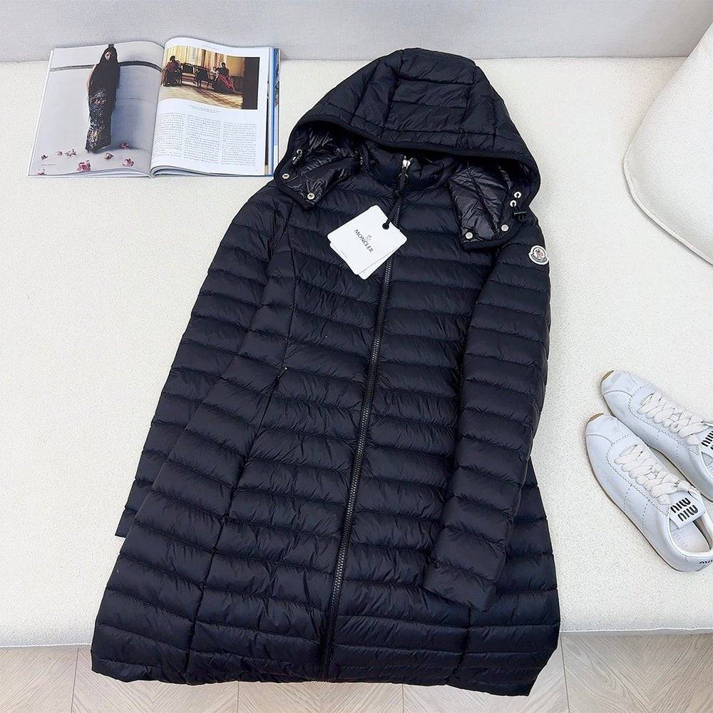 121943 Women Jackets - 24HEARTZ