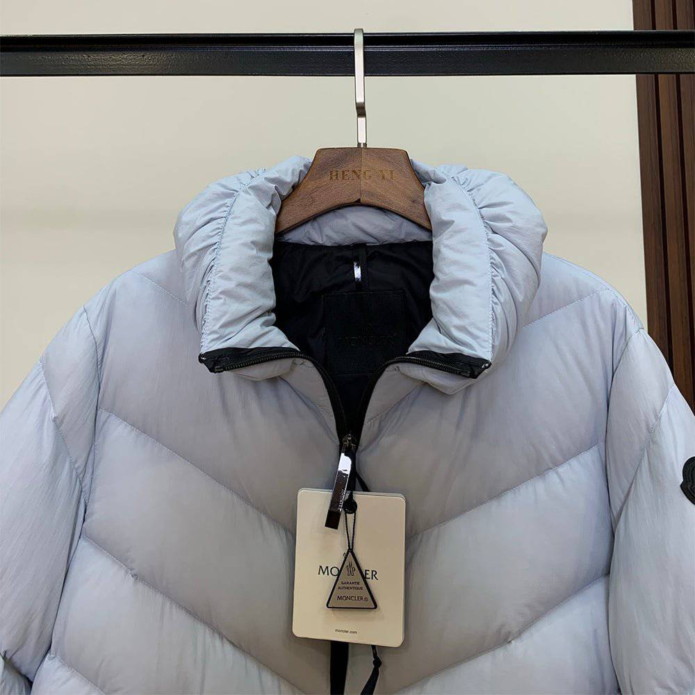 121987 Women Jackets - 24HEARTZ