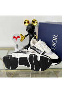 B22 Sneaker - 24HEARTZ