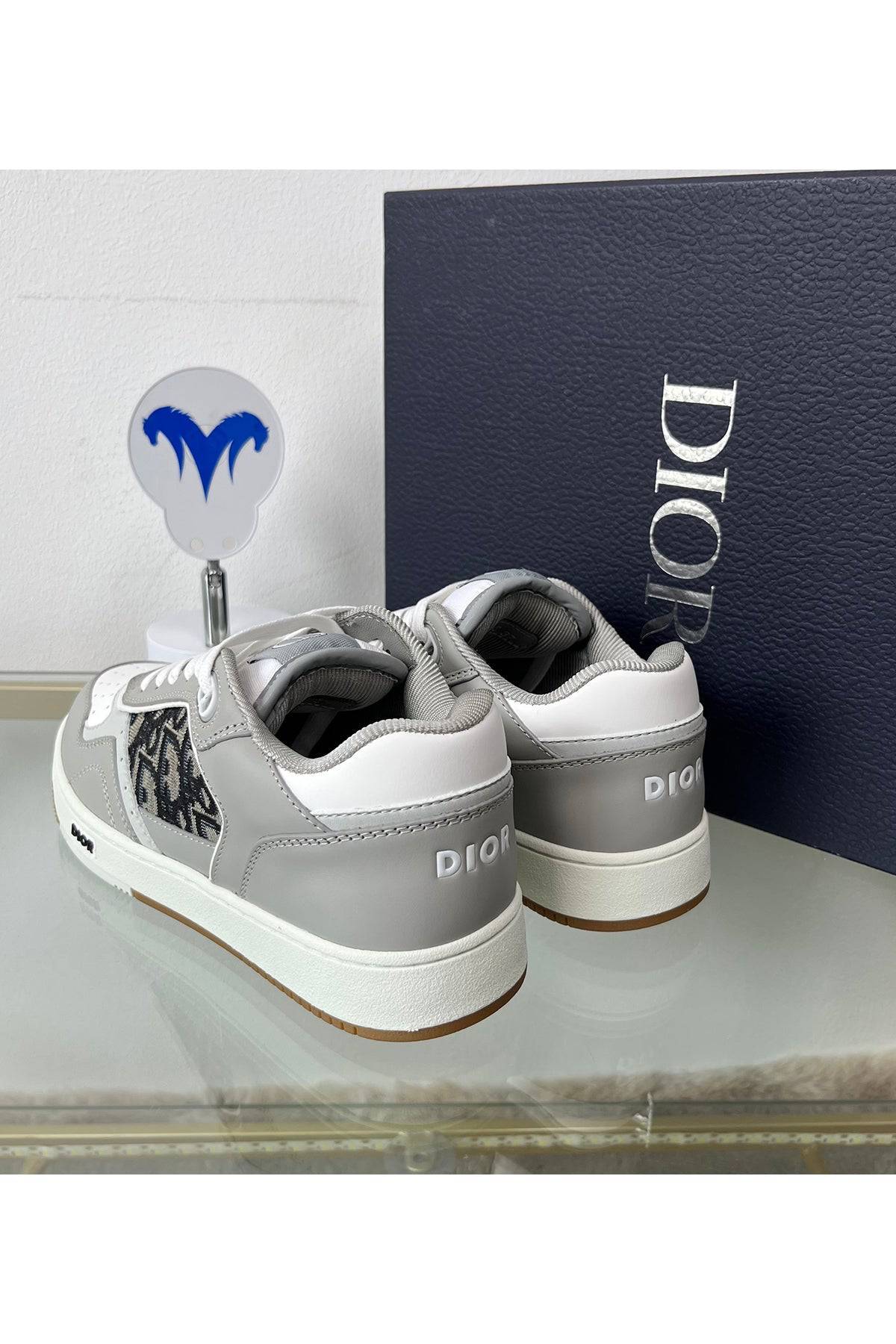 B27 Sneaker - 24HEARTZ
