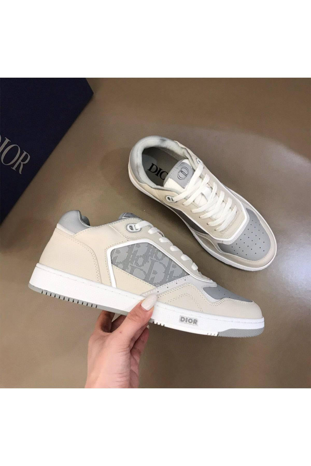 B27 Sneaker - 24HEARTZ