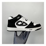 B57 Sneaker - 24HEARTZ