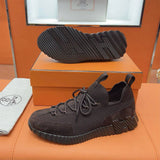 Bouncing Sneaker - 24HEARTZ