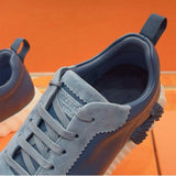 Bouncing Sneaker - 24HEARTZ
