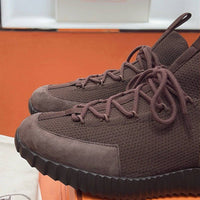 Bouncing Sneaker - 24HEARTZ