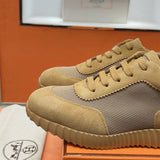 Bouncing Sneaker - 24HEARTZ