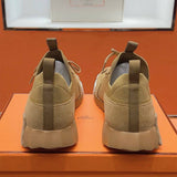 Bouncing Sneaker - 24HEARTZ
