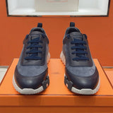 Bouncing Sneaker - 24HEARTZ