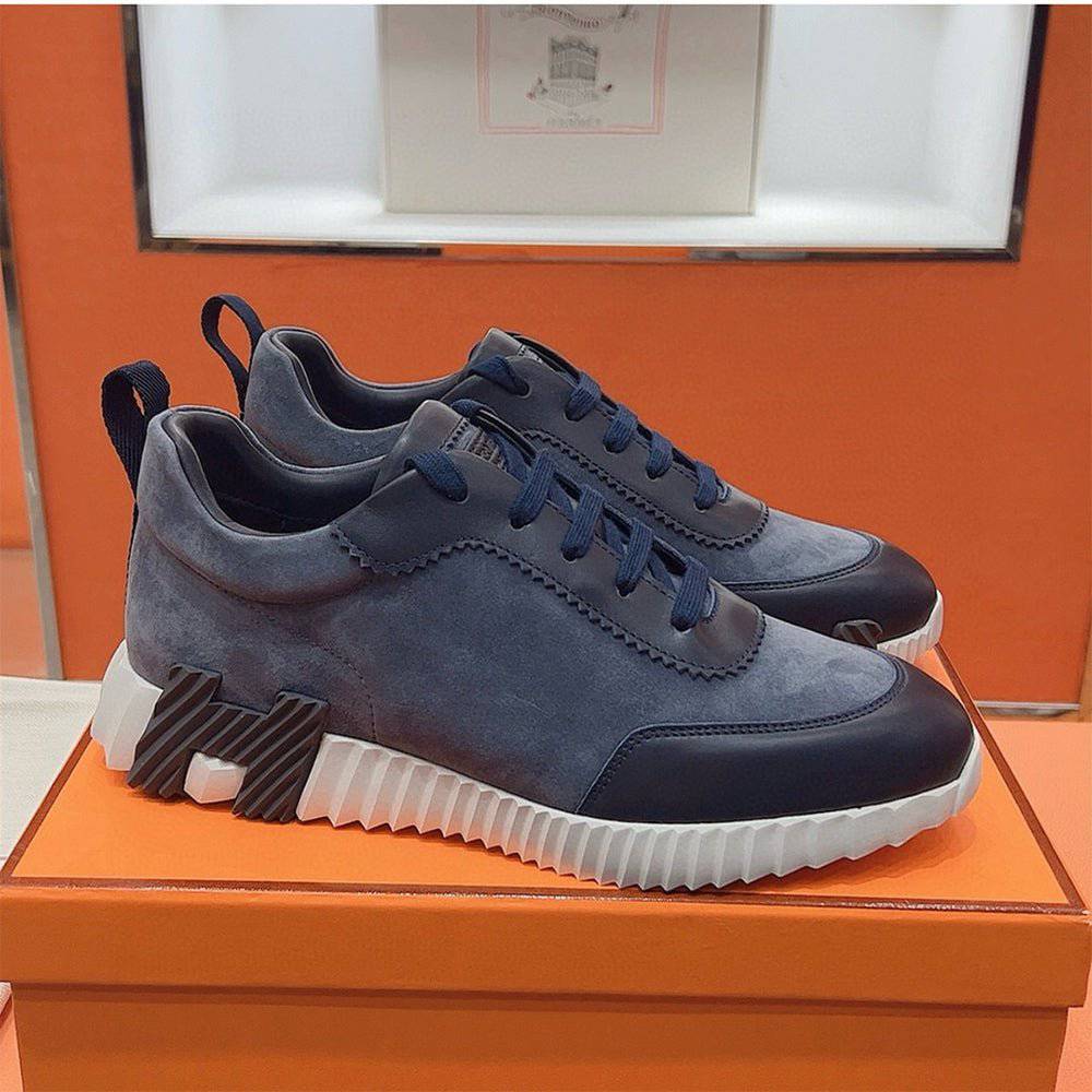 Bouncing Sneaker - 24HEARTZ