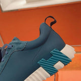 Bouncing Sneaker - 24HEARTZ