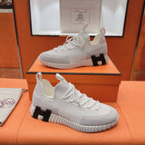 Bouncing Sneaker - 24HEARTZ