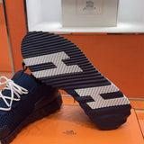 Bouncing Sneaker - 24HEARTZ