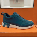 Bouncing Sneaker - 24HEARTZ