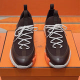 Bouncing Sneaker - 24HEARTZ