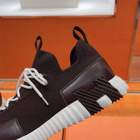 Bouncing Sneaker - 24HEARTZ