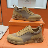 Bouncing Sneaker - 24HEARTZ