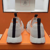 Bouncing Sneaker - 24HEARTZ