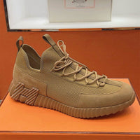 Bouncing Sneaker - 24HEARTZ