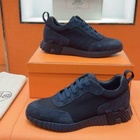 Bouncing Sneaker - 24HEARTZ