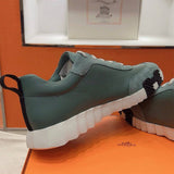 Bouncing Sneaker - 24HEARTZ