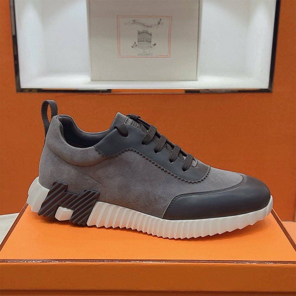 Bouncing Sneaker - 24HEARTZ