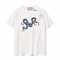 Its24heartz T-Shirt 195 in a casual style, featuring a unique graphic design on a comfortable fabric.