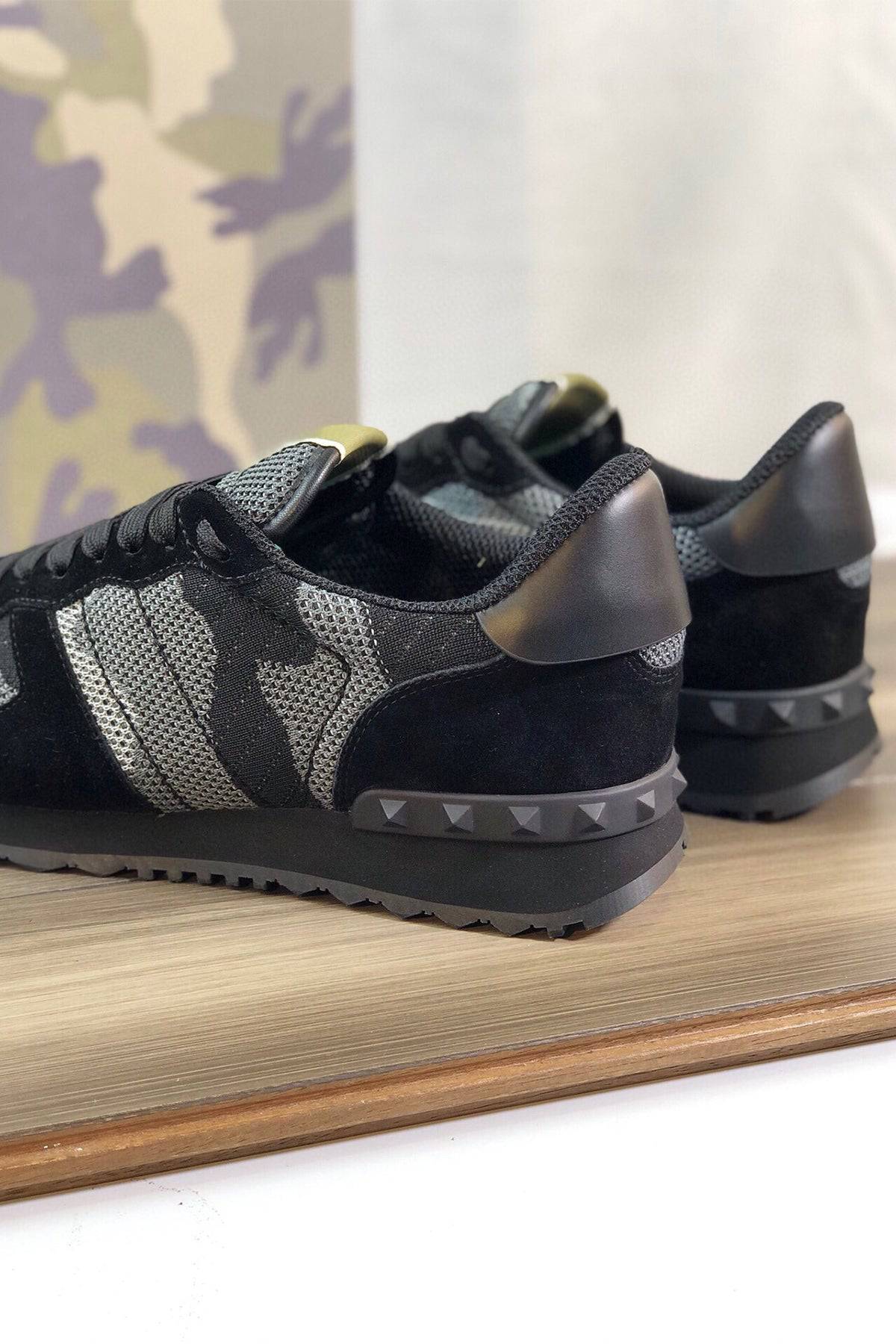 Garavani Sneaker - 24HEARTZ