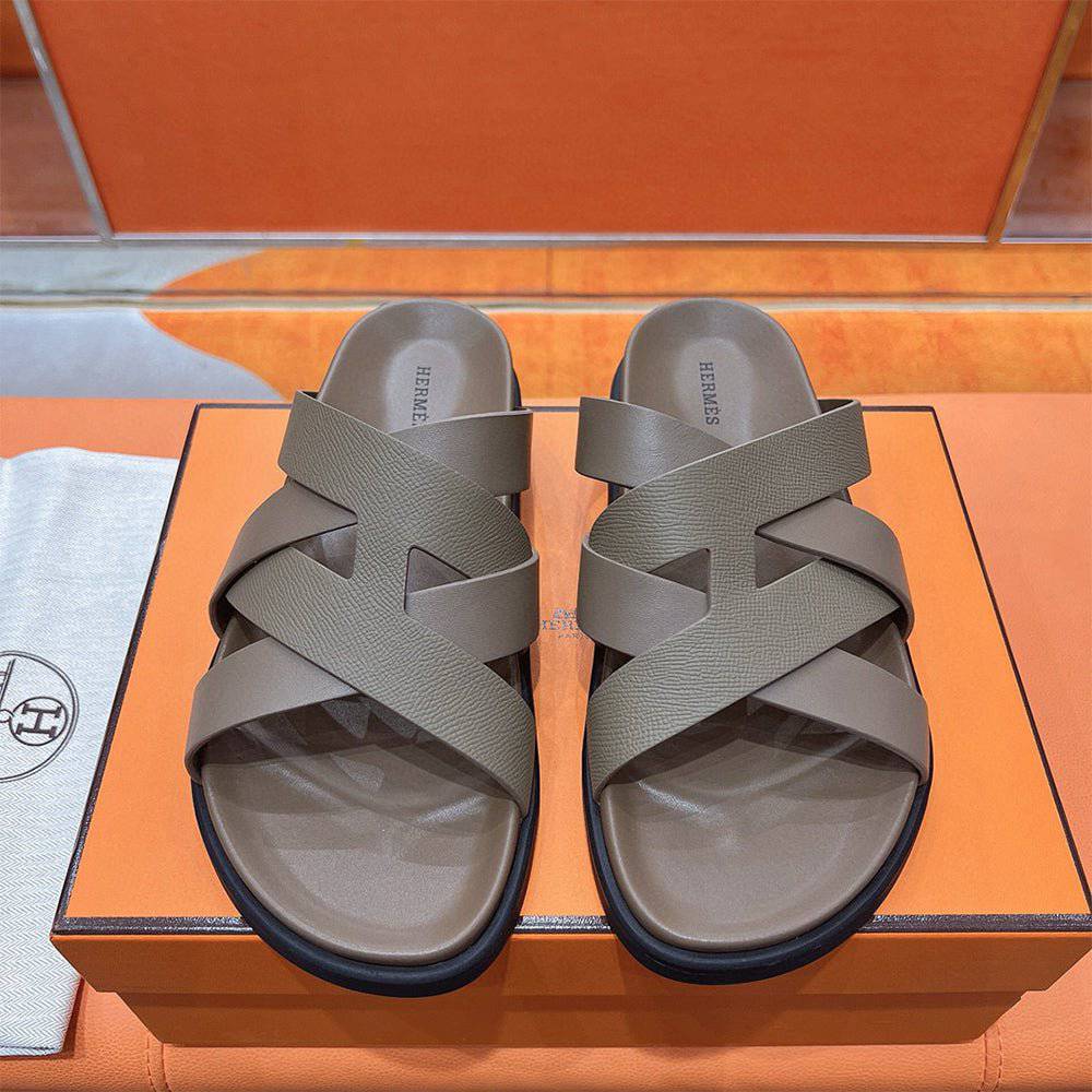 24HEARTZ Kazimir Sandal featuring a sleek design with open toes and comfortable straps for casual summer wear.