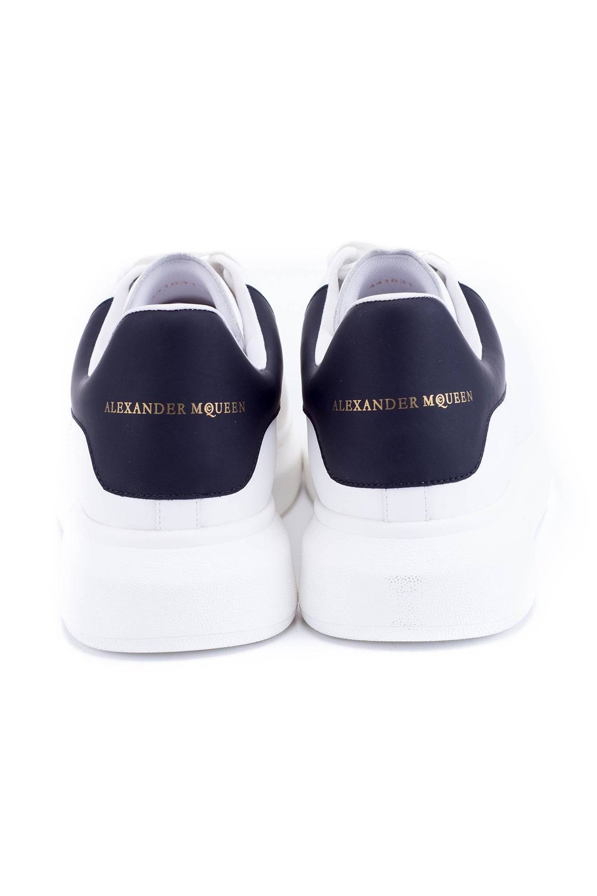 Oversized Sneaker - 24HEARTZ