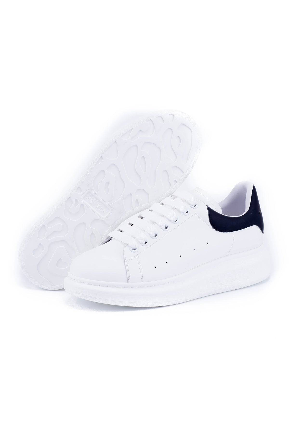 Oversized Sneaker - 24HEARTZ