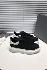 Oversized Sneaker - 24HEARTZ