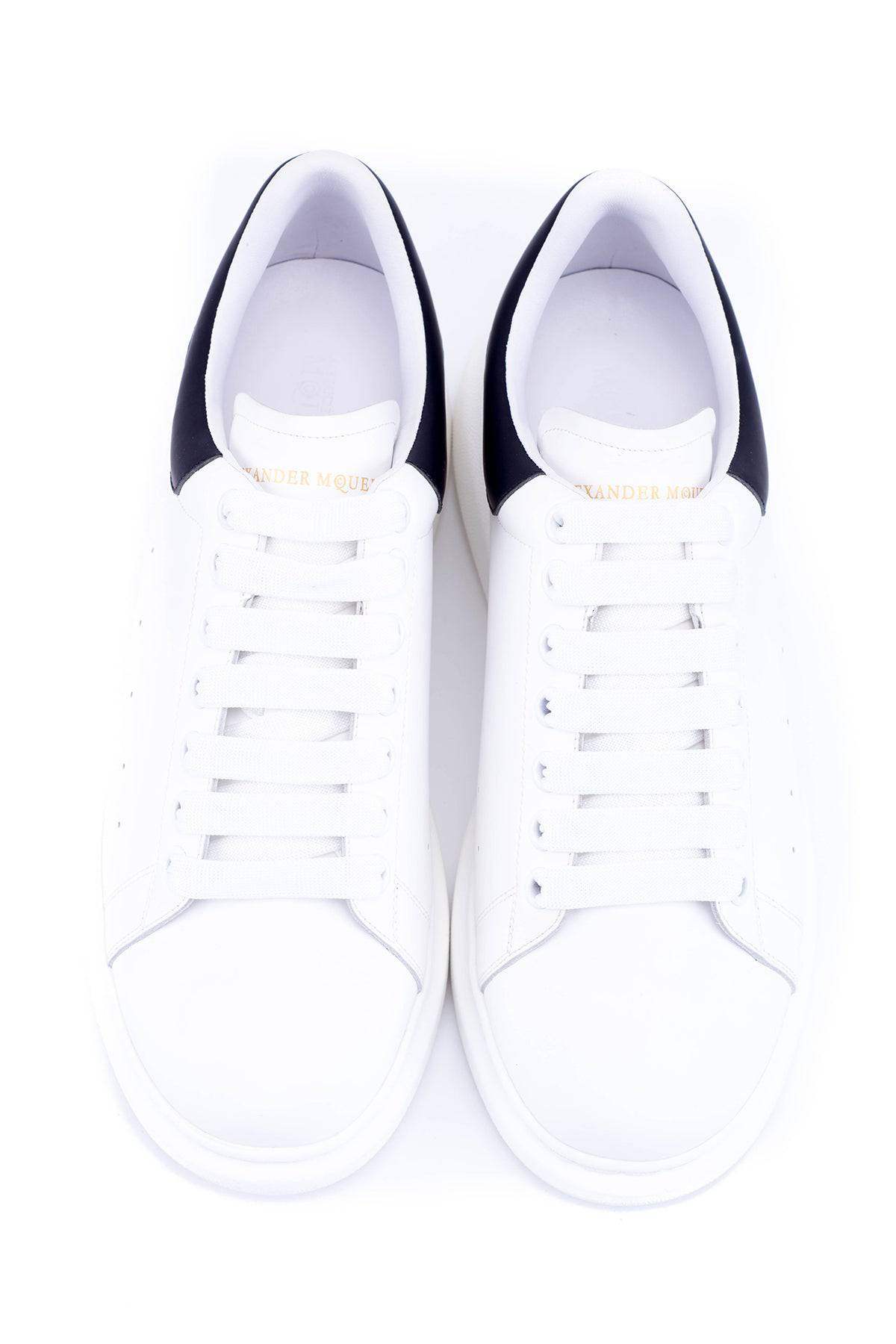 Oversized Sneaker - 24HEARTZ
