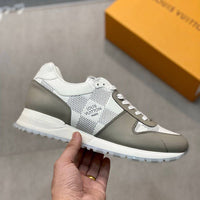Runaway Sneaker - 24HEARTZ