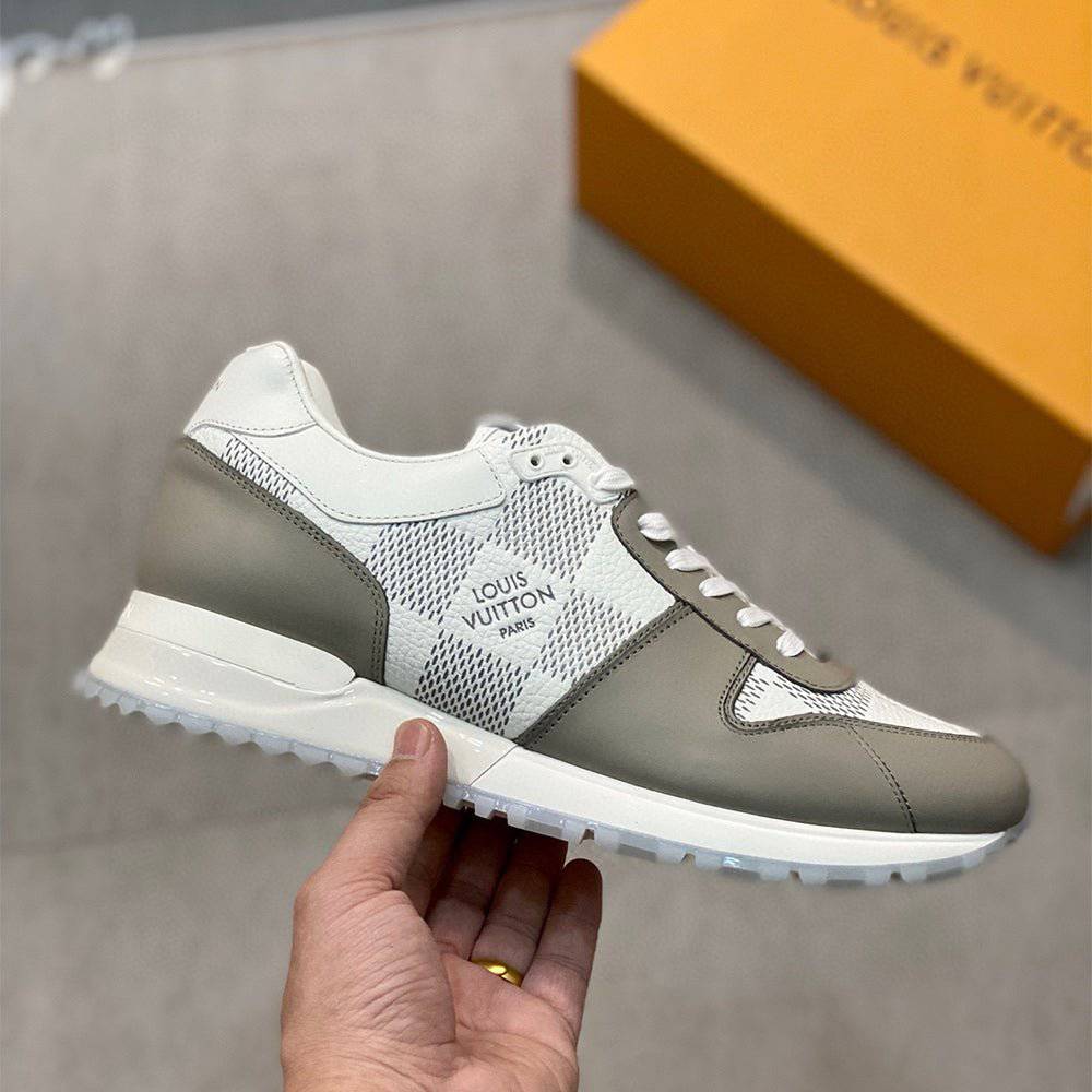 Runaway Sneaker - 24HEARTZ
