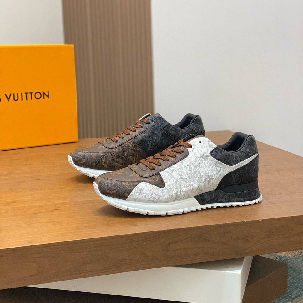 Runaway Sneaker - 24HEARTZ