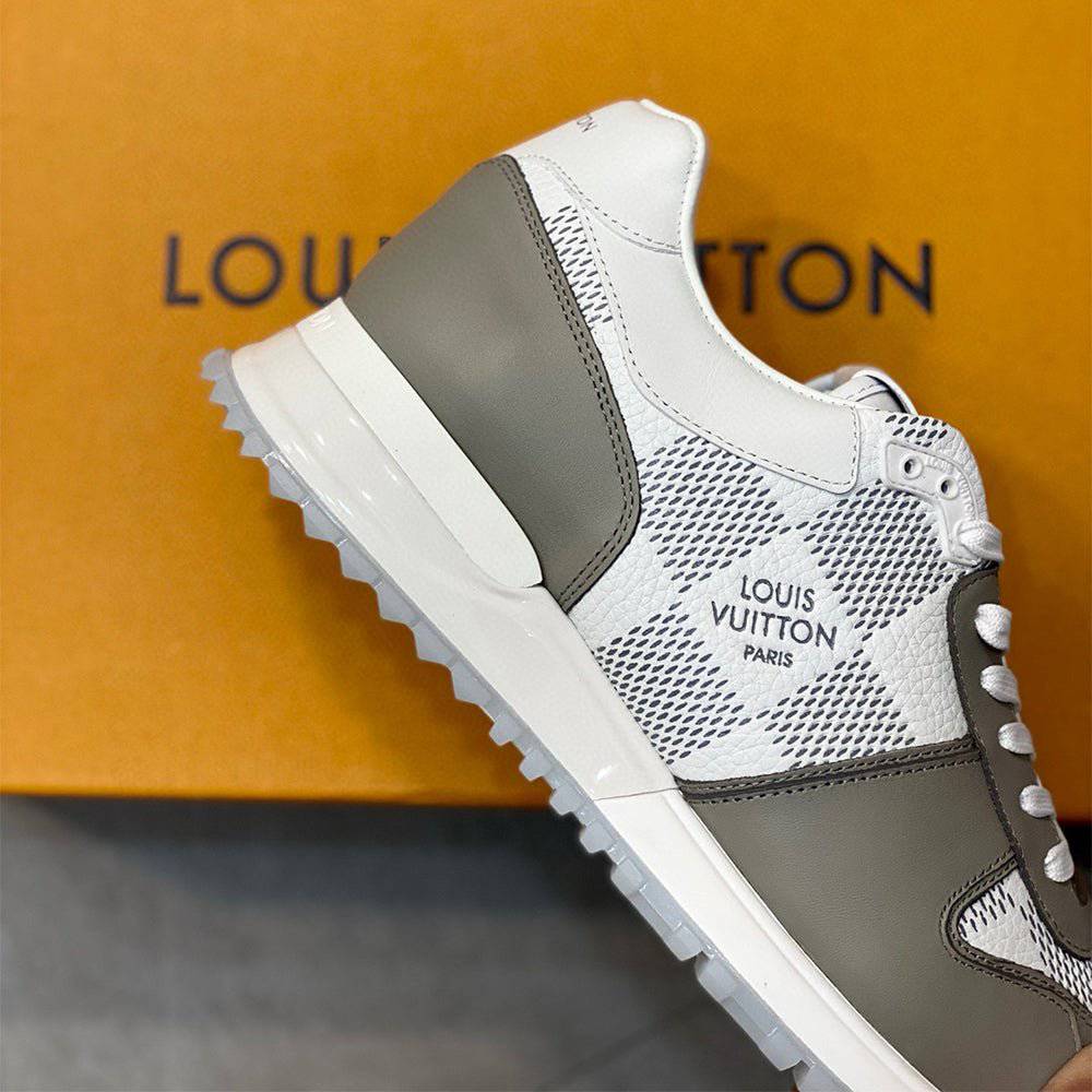 Runaway Sneaker - 24HEARTZ