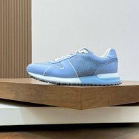 Runaway Sneaker - 24HEARTZ