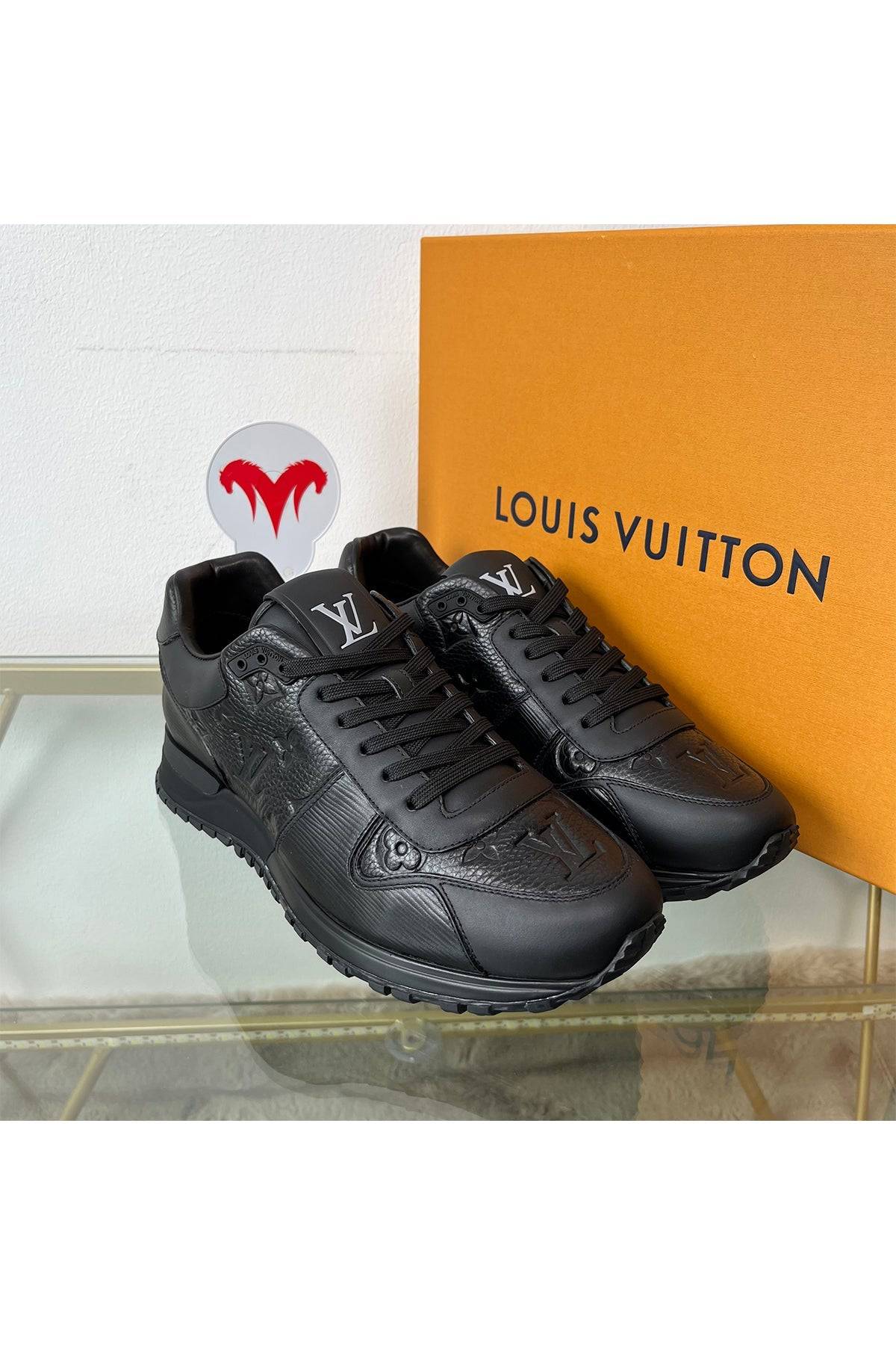 Runaway Sneaker - 24HEARTZ