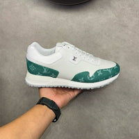 Runaway Sneaker - 24HEARTZ