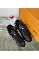Runaway Sneaker - 24HEARTZ