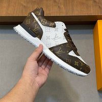 Runaway Sneaker - 24HEARTZ
