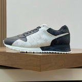 Runaway Sneaker - 24HEARTZ