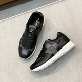 Runaway Sneaker - 24HEARTZ