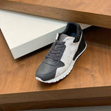 Runaway Sneaker - 24HEARTZ
