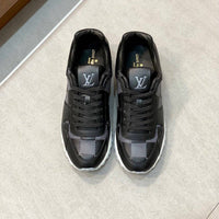 Runaway Sneaker - 24HEARTZ