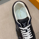 Runaway Sneaker - 24HEARTZ
