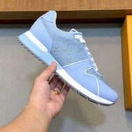 Runaway Sneaker - 24HEARTZ