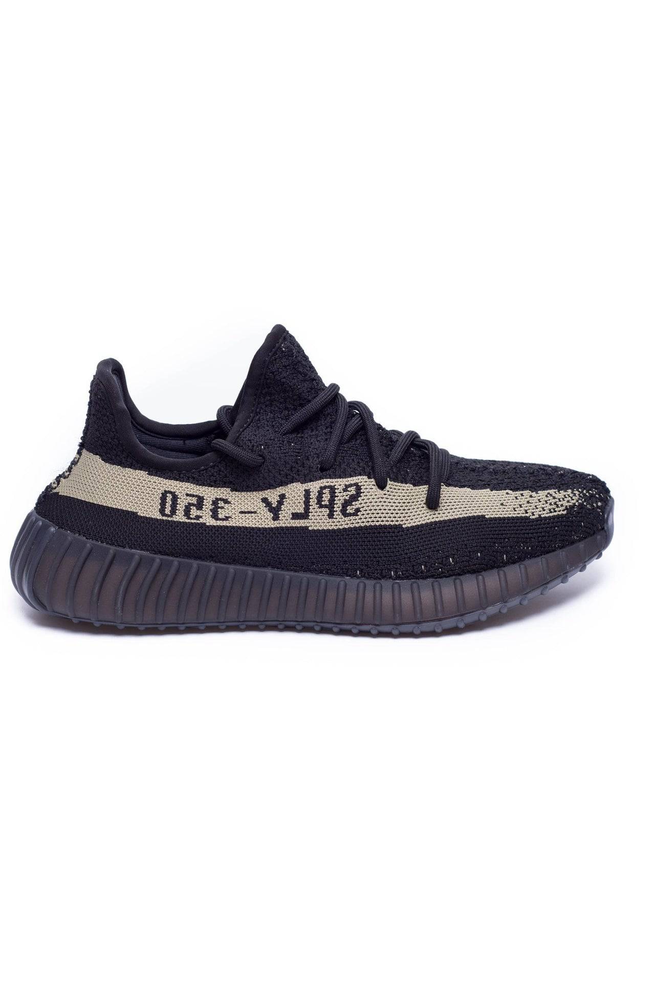 Yeezy 350 - 24HEARTZ
